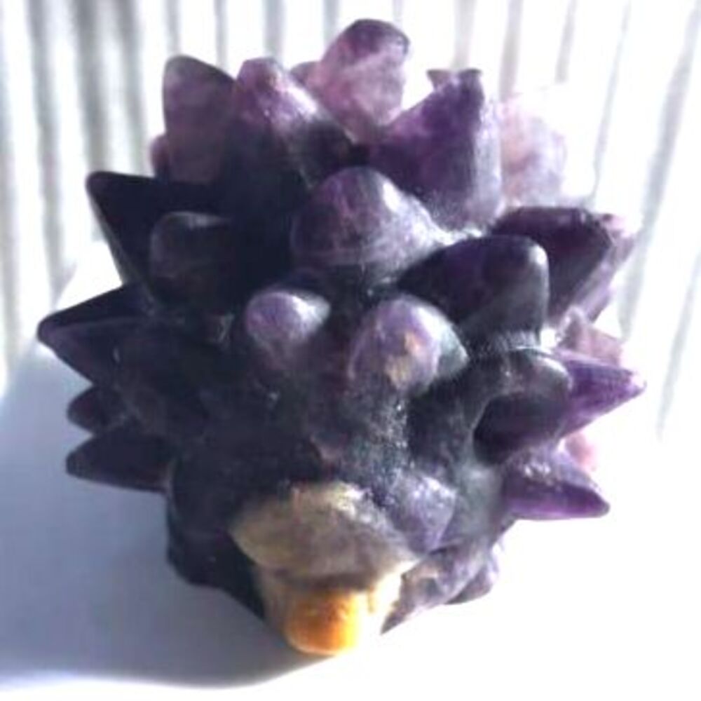 Adorable Fluorite Hedgehog Carving